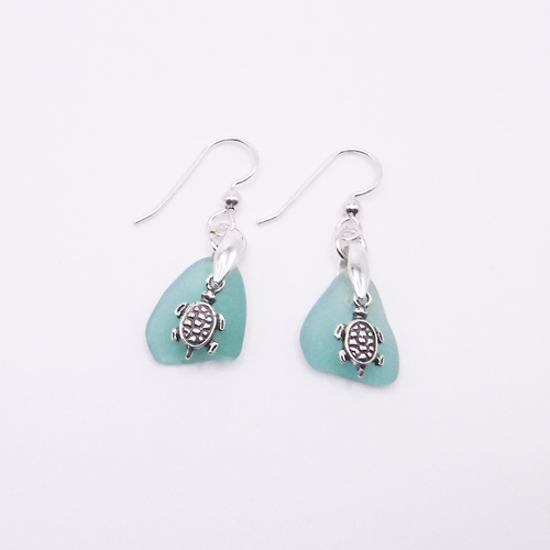 mint earrings with turtles 1