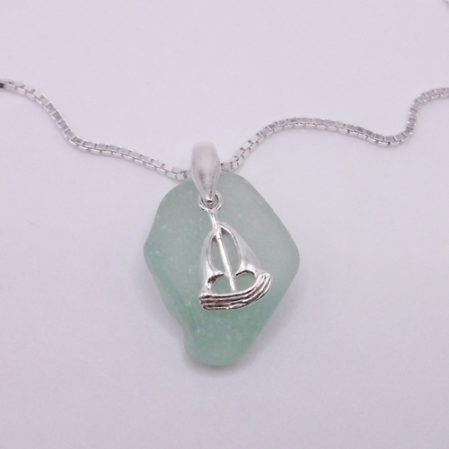 sailboat necklace 1